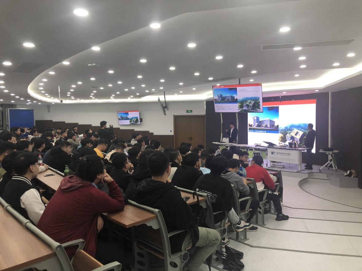 33fb0909dcd1fc9f06ff3291fccfb0d